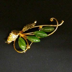 Vintage 60's Floral Jade Brooch
